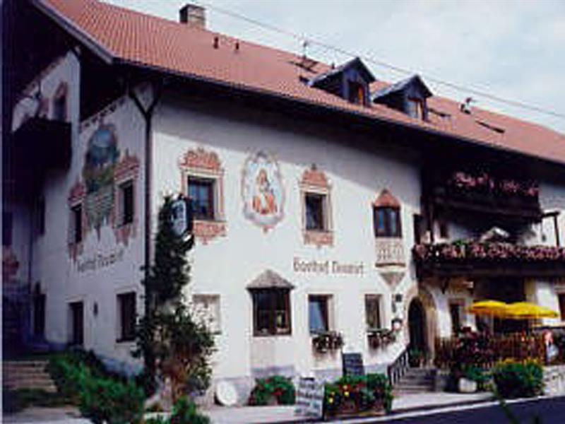 Gasthof Neuwirt Hotel Ellbögen Buitenkant foto